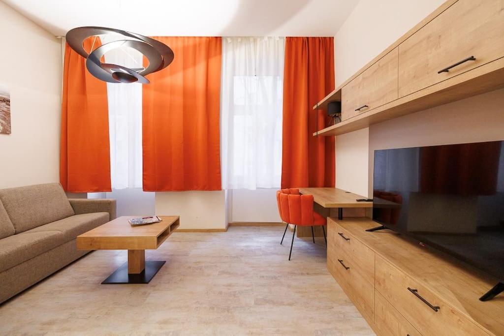 New #viennalove In Margareten Apartment Wien