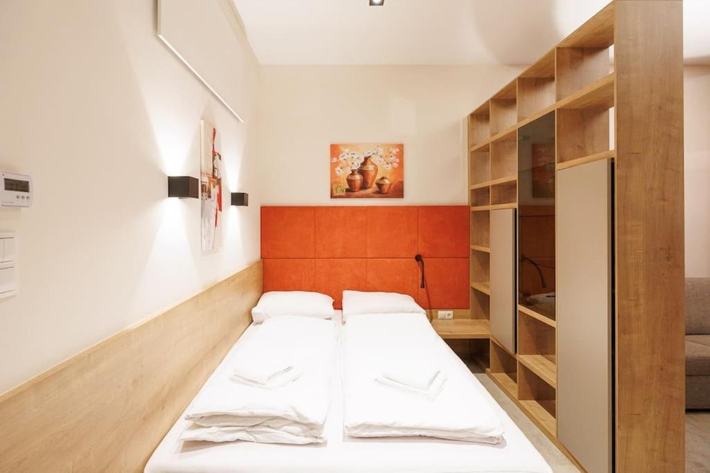 New #viennalove In Margareten Apartment Wien
